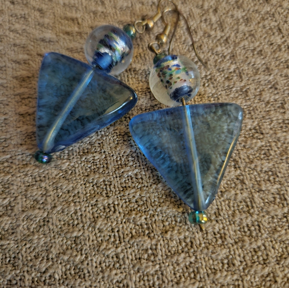 Earring Bonanza - Picture 4 of 7
